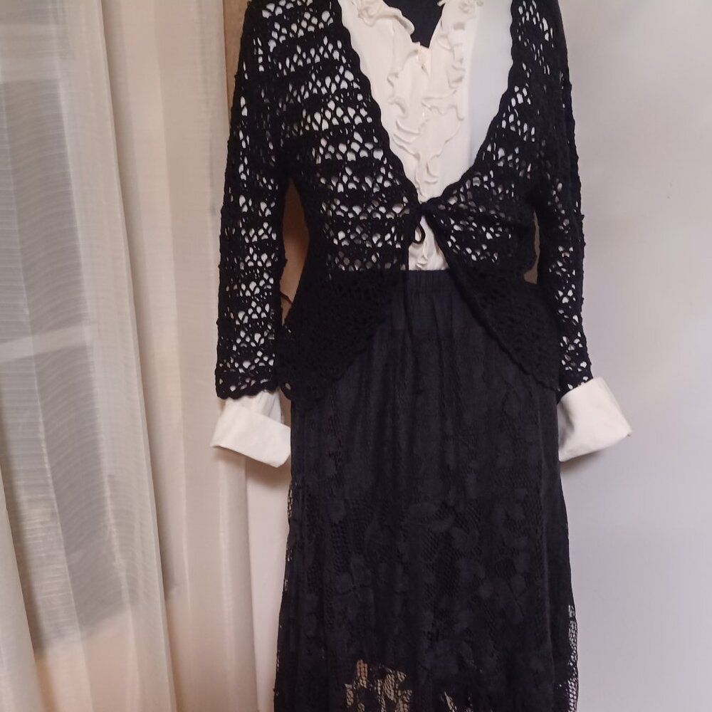 Luv 2 Luv Black Lined Lace Skirt